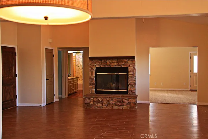 9364 Serra Street, Phelan, California 92371