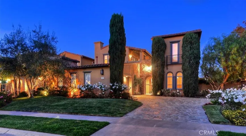 10 Castellina Drive, Newport Coast, California 92657