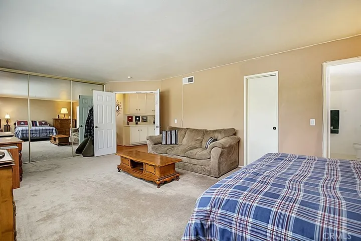6500 E Carnegie Avenue, Anaheim Hills, California 92807