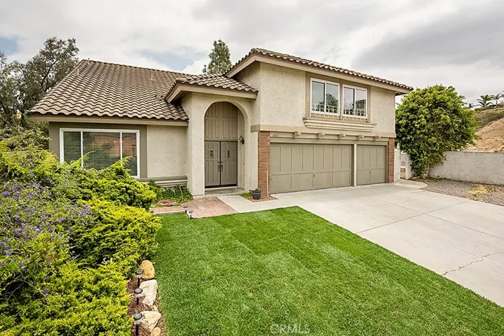 6500 E Carnegie Avenue, Anaheim Hills, California 92807