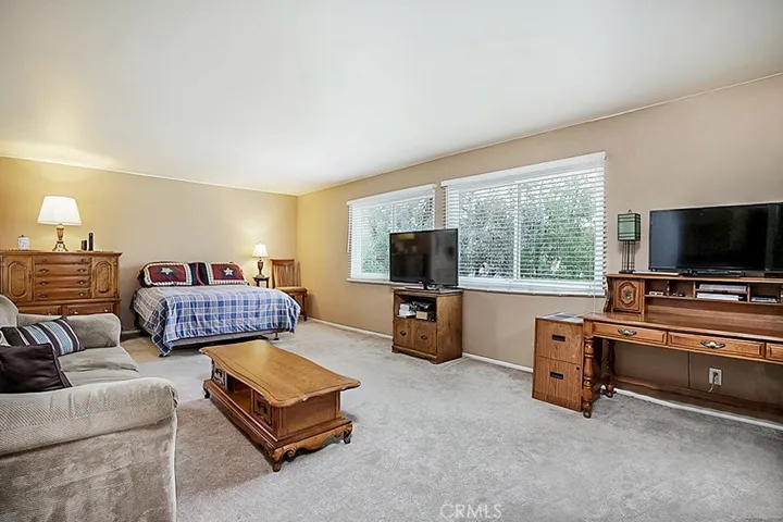 6500 E Carnegie Avenue, Anaheim Hills, California 92807