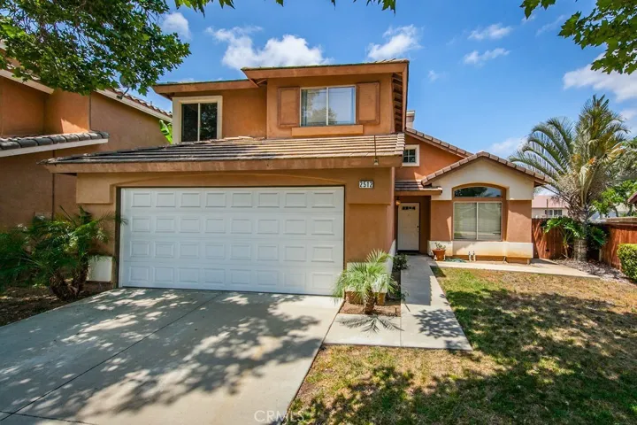 2512 Galisteo Street, Corona, California 92882