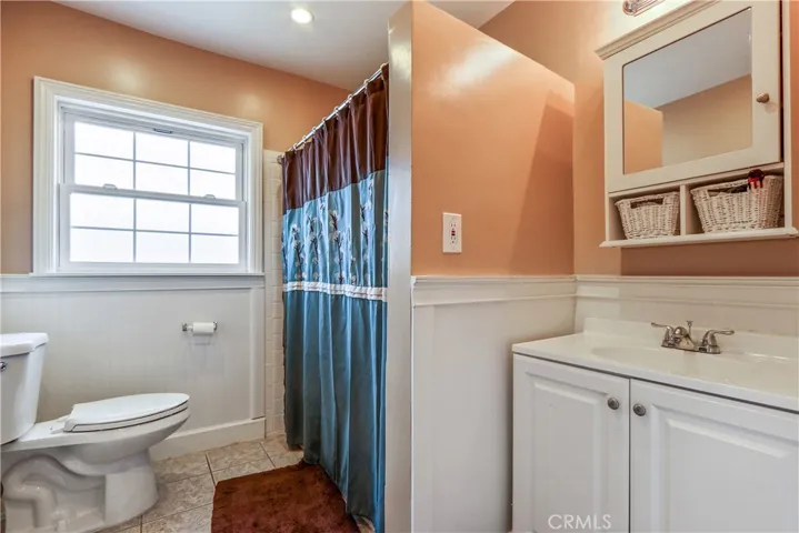 10004 Cole Road, Whittier, California 90603