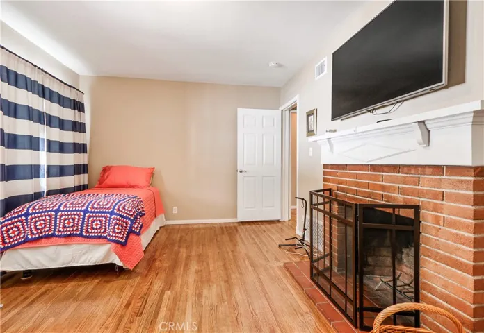 10004 Cole Road, Whittier, California 90603