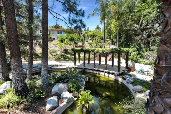 11262 Darlene Drive, North Tustin, California 92705
