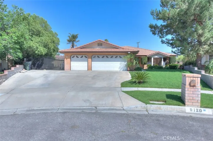 Great curb appeal