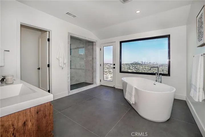 4034 Braeburn Way, Los Feliz, California 90027