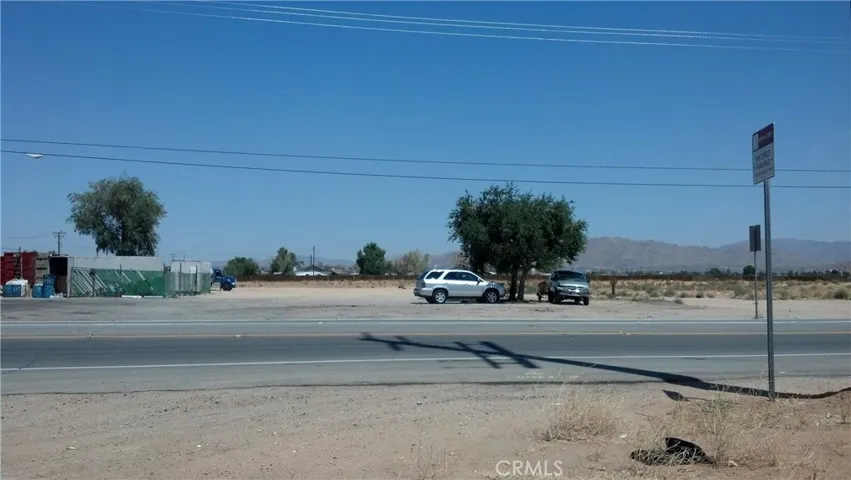 12123 Central Road, Apple Valley, California 92308