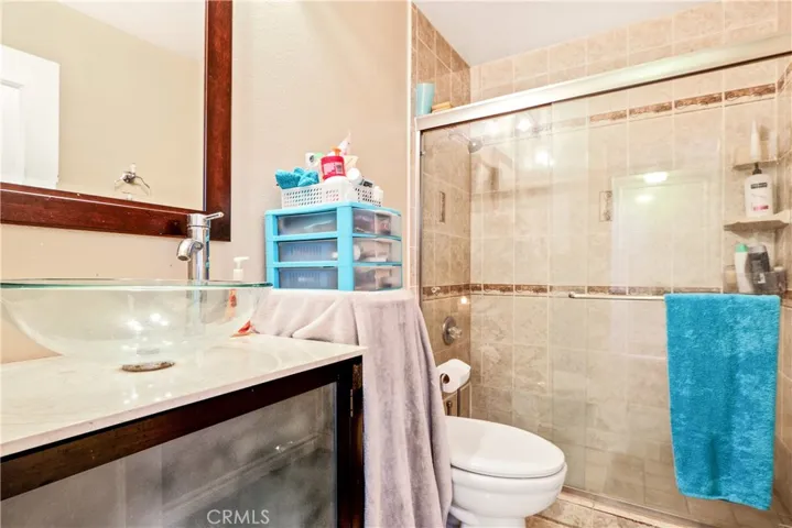 5190 E Colorado Street 305, Long Beach, California 90814