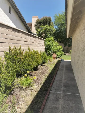 20982 Sharmila, Lake Forest, California 92630
