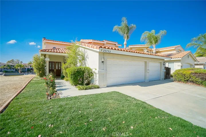 23752 Continental Drive, Canyon Lake, California 92587