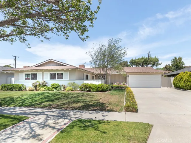2915 Pemba Drive, Costa Mesa, California 92626
