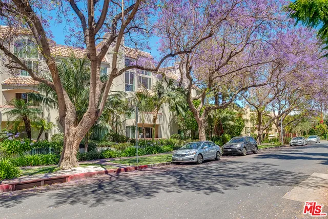 4242 Stansbury Avenue 304, Sherman Oaks, California 91423