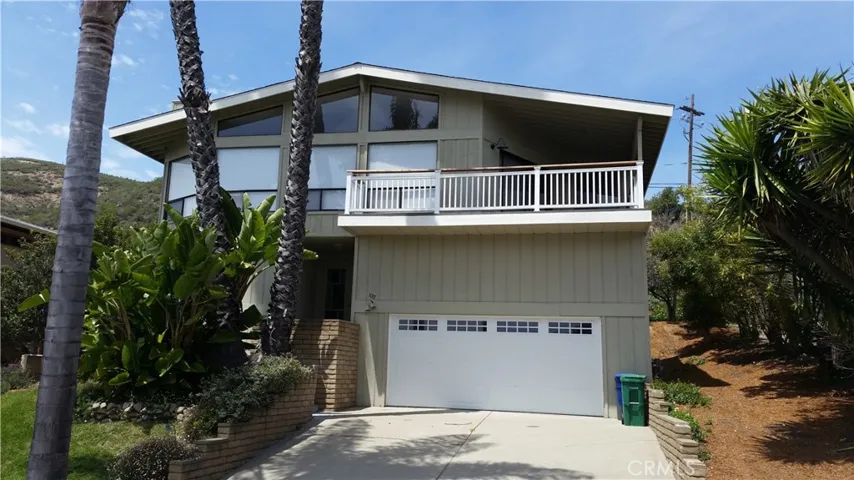 102 El Portal Drive, Pismo Beach, California 93449