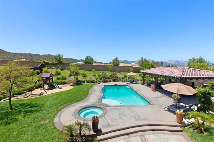 45177 Laurel Glen Circle, Temecula, California 92592