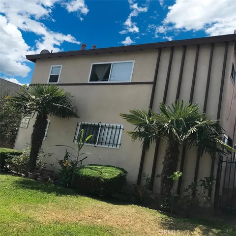 640 W 57th Street, Los Angeles, California 90037