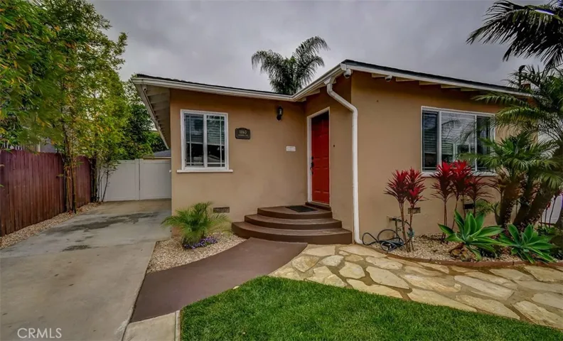 1063 Termino Avenue, Long Beach, California 90804