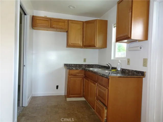 Studio Kitchen