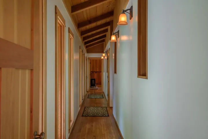 1585 La Honda Road, Woodside, California 94062