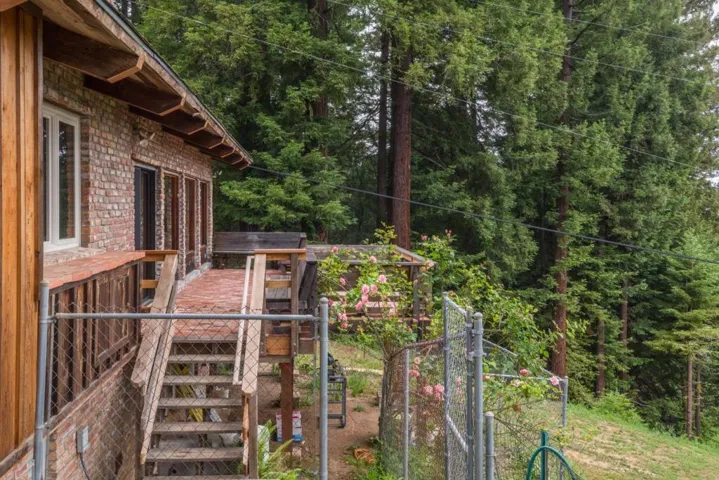 1585 La Honda Road, Woodside, California 94062