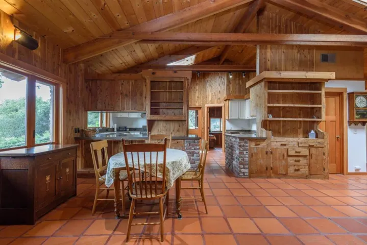 1585 La Honda Road, Woodside, California 94062