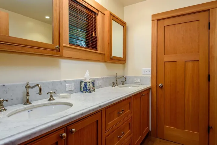 1585 La Honda Road, Woodside, California 94062