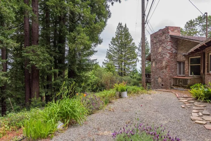 1585 La Honda Road, Woodside, California 94062