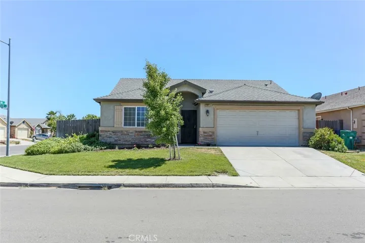2051 W Chesler Street, Merced, California 95348