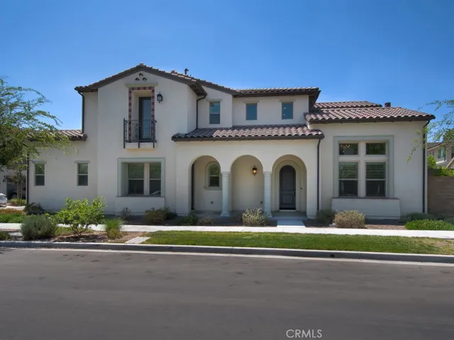119 Follyhatch, Irvine, California 92618