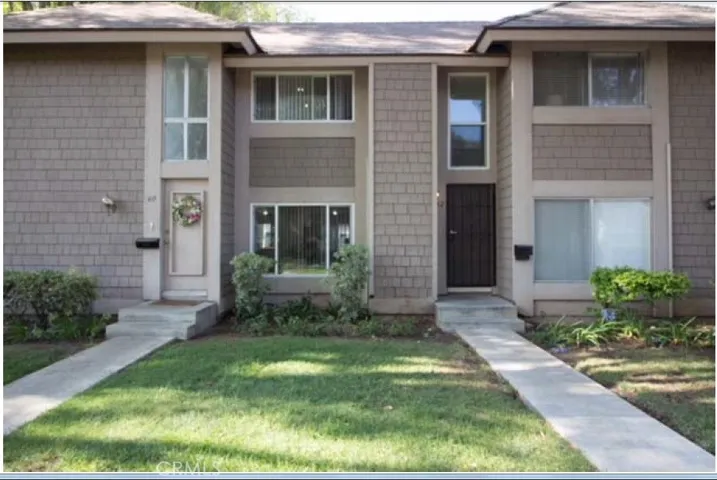 62 Oval Road 2, Irvine, California 92604