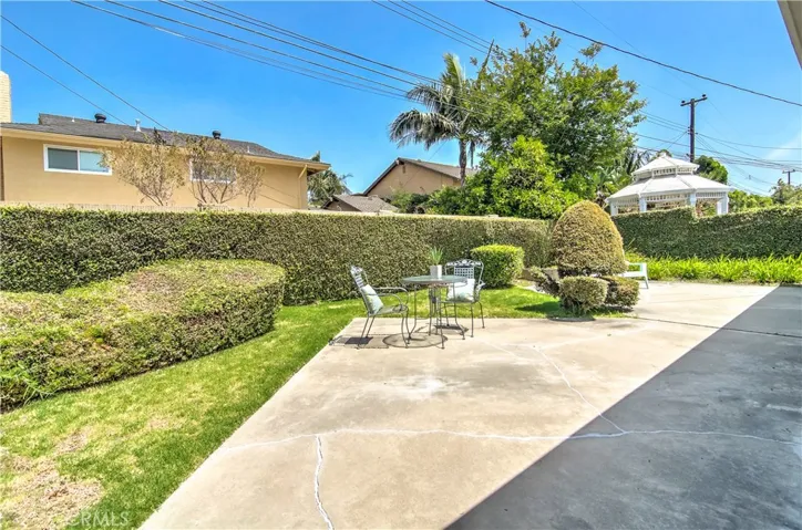 Low maintenance...but still plenty of greenery.