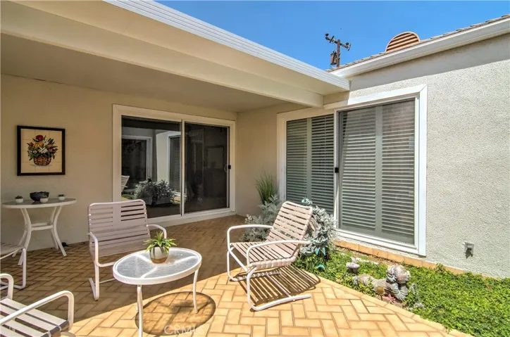 This atrium is like having another room...and can be enjoyed all year round.