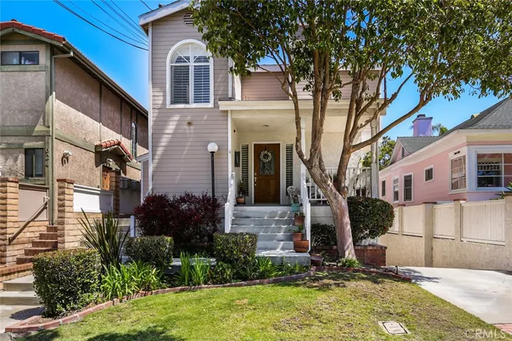 622 N Guadalupe Avenue B, Redondo Beach, California 90277