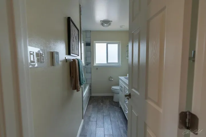 907 Third Avenue, Half Moon Bay, California 94019
