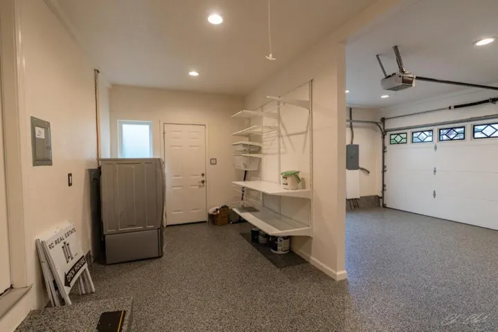 907 Third Avenue, Half Moon Bay, California 94019