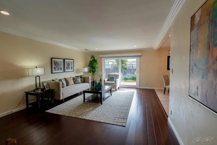 907 Third Avenue, Half Moon Bay, California 94019
