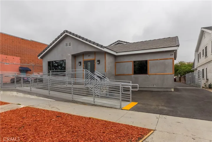 222 S Oxford Avenue, Los Angeles, California 90004