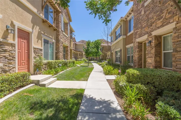 30505 Canyon Hills Road 2705, Lake Elsinore, California 92532