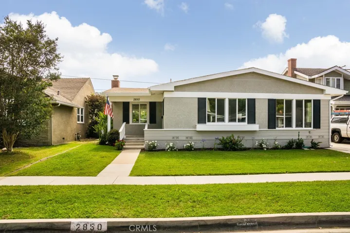 2850 Iroquois Avenue, Long Beach, California 90815