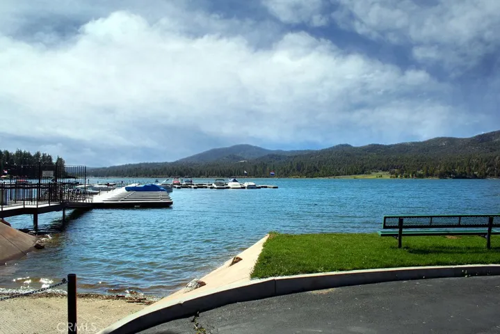 104 Bayside Drive, Big Bear, California 92315