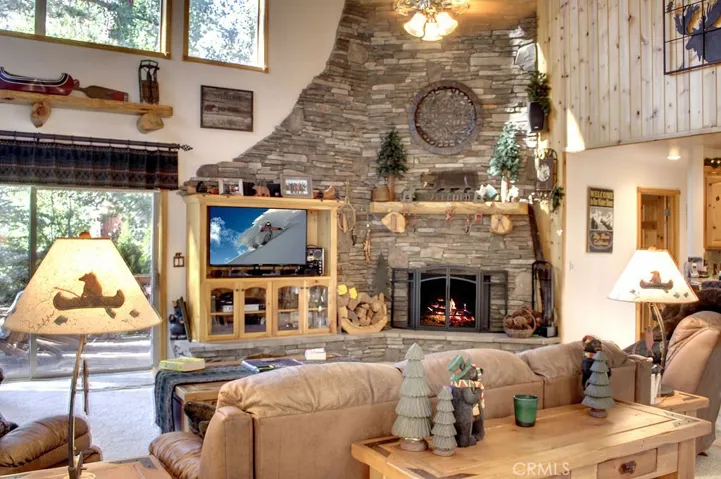 104 Bayside Drive, Big Bear, California 92315
