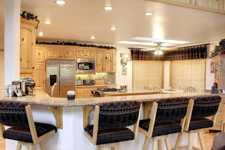 104 Bayside Drive, Big Bear, California 92315
