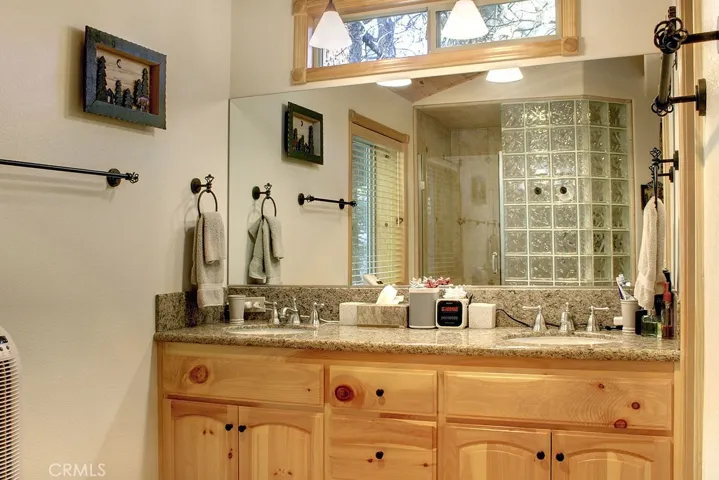 104 Bayside Drive, Big Bear, California 92315