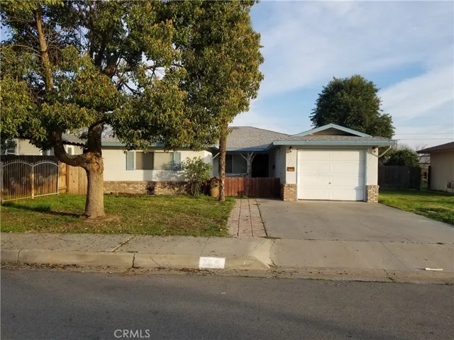 709 Sonoma Avenue, Chowchilla, California 93610