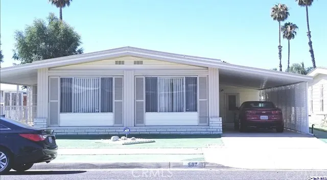 937 W Johnston Avenue W, Hemet, California 92543
