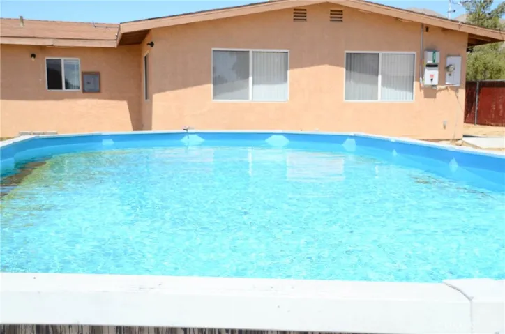 4819 Avenida La Manana, Joshua Tree, California 92252