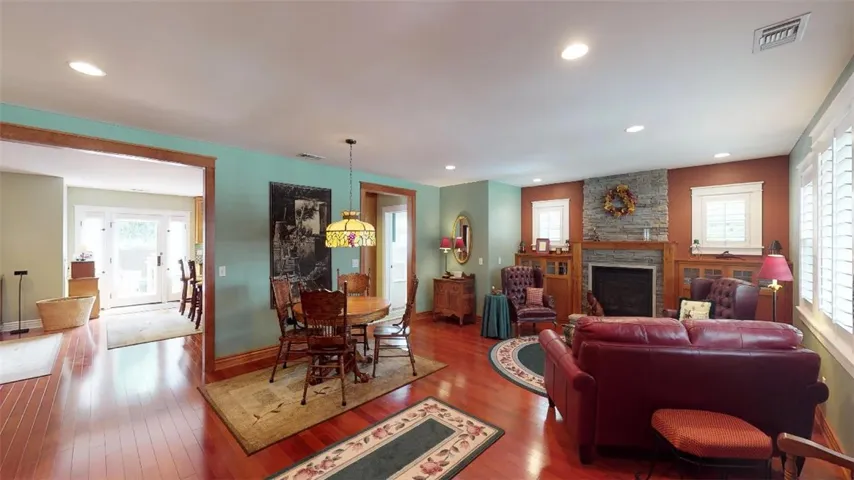 883 Venable Street, San Luis Obispo, California 93405