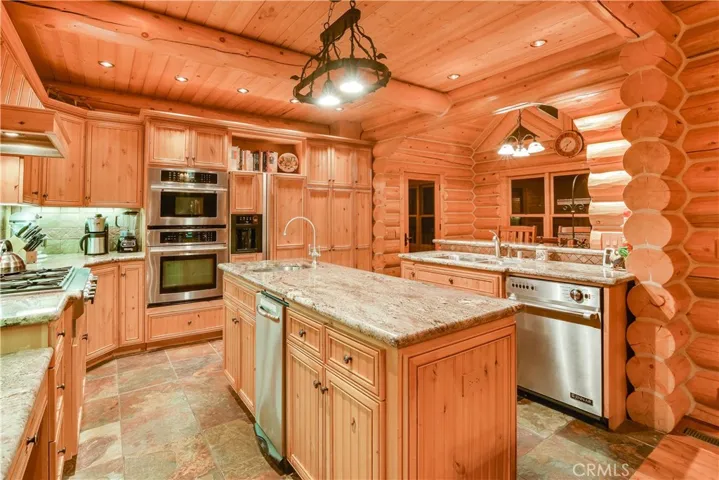 1947 Shady Lane, Big Bear, California 92314