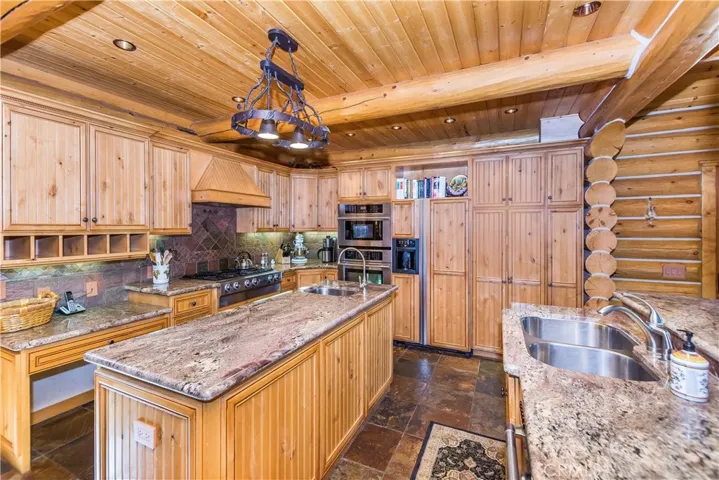 1947 Shady Lane, Big Bear, California 92314