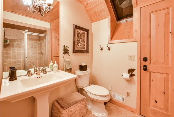 1947 Shady Lane, Big Bear, California 92314